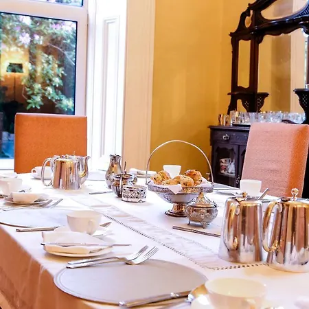 Knockeven House Cobh