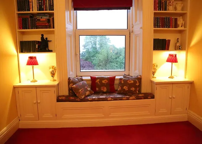 Knockeven House Otel