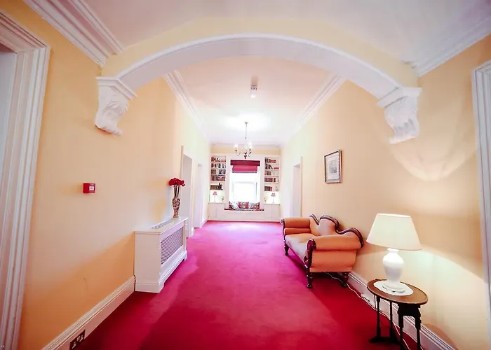 Knockeven House Otel 5*